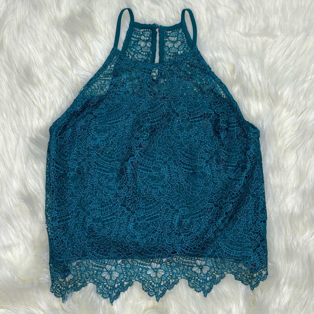 Crop-ish lace over top